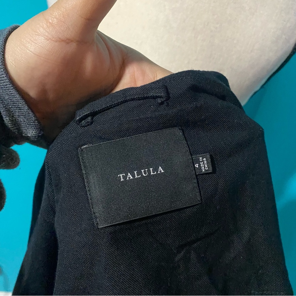 E Aritzia Talula 4 Solid Black Kent Lightweight Open Front Blazer Jacket - Picture 6 of 7